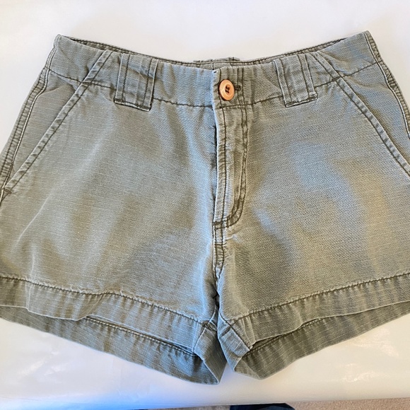 Lot of Two (2) Billy Blues Shorts - Picture 2 of 6